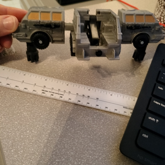 Transformers - Picture 7 of 16